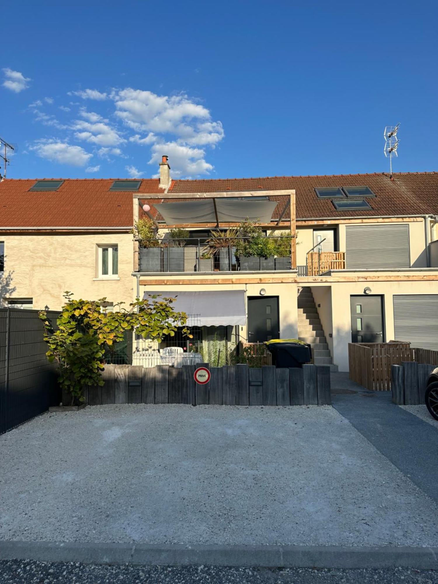 Alpine Valley - Appartement Familial Disneyland Paris - Wifi Et Parking Inclus ! Coutevroult المظهر الخارجي الصورة